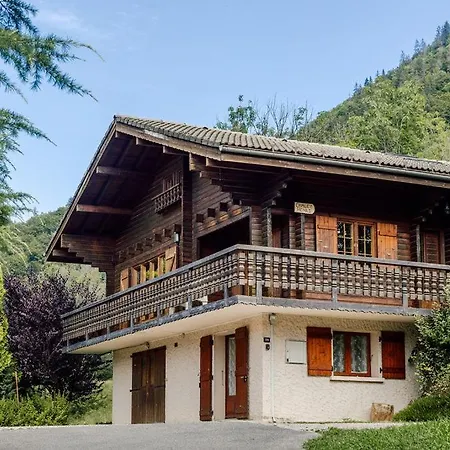 Chalet Henri, Ideal Familles *